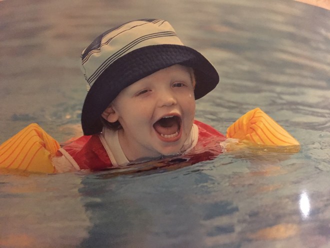 EB5B4A30-F888-462D-BEC5-7518F812C437