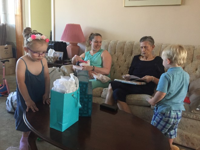 12DC19EF-4116-4F68-8421-109D6A41CD6B