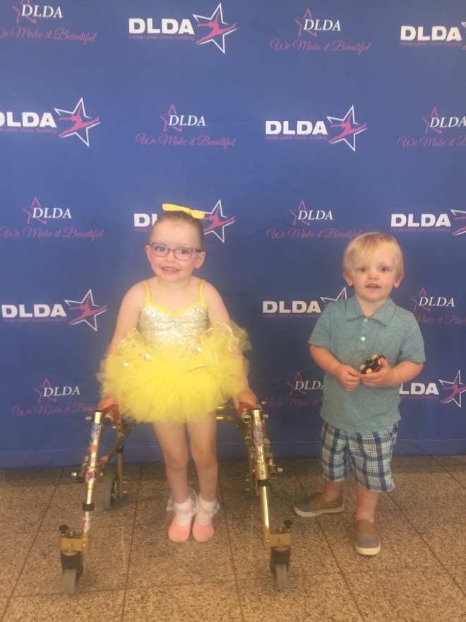 64F18C41-6F99-4136-B966-998400D981F2