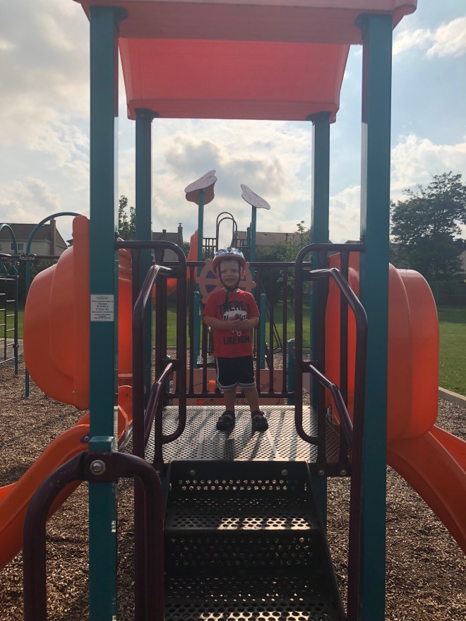 4F23ED14-6635-4D2A-8D92-B8AFAEBD4FFC