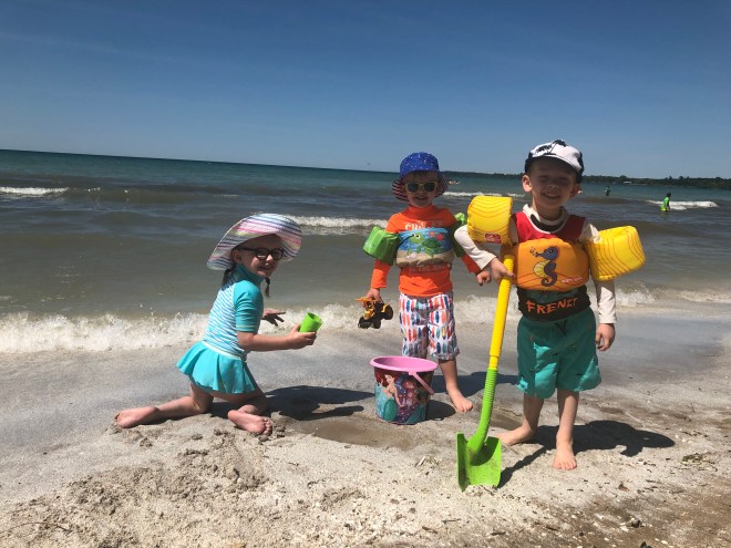 111ED091-AEA6-428A-A921-CEBE93B40452