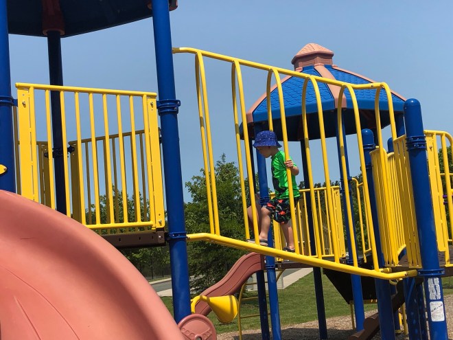 947D6AAF-DA61-4A4D-BC09-031DE28C7FFC