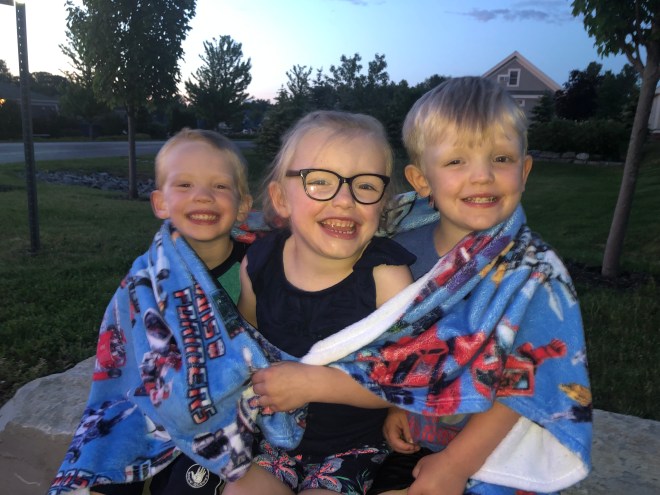 C11E3F03-C50D-4754-915D-3DBB397BDB4C