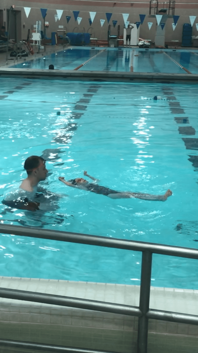 C81F703F-7509-4321-81DE-BAEB247980E0